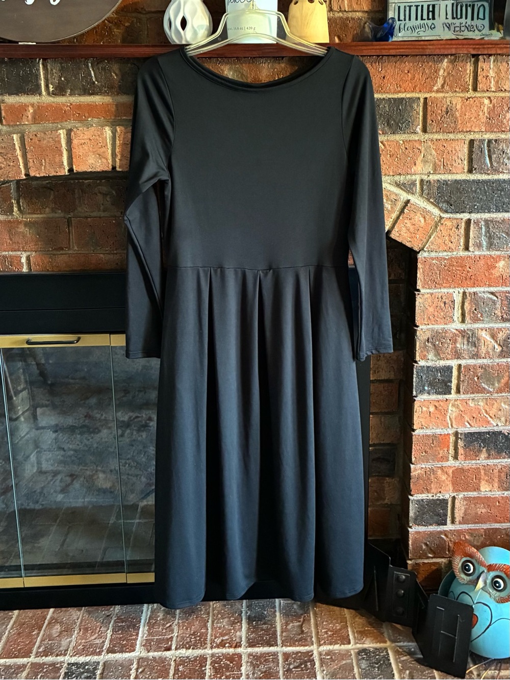 NWT! 24Seven Classic Black Long Sleeve Dress